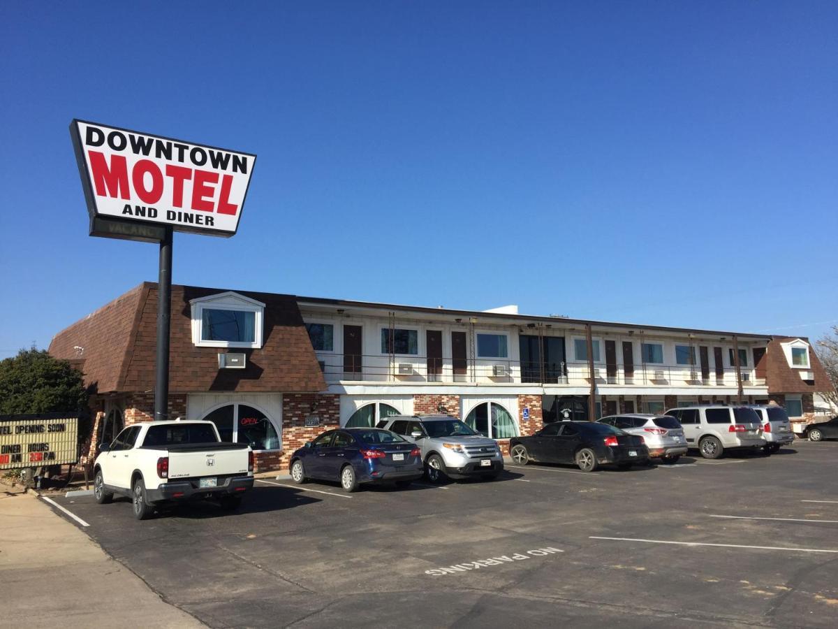 Downtown Motel Woodward Екстериор снимка