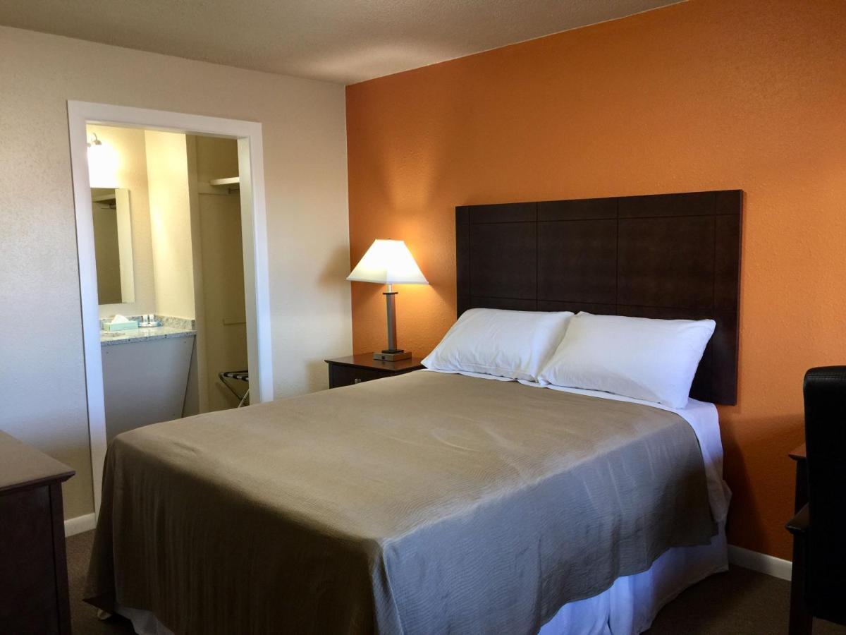 Downtown Motel Woodward Екстериор снимка