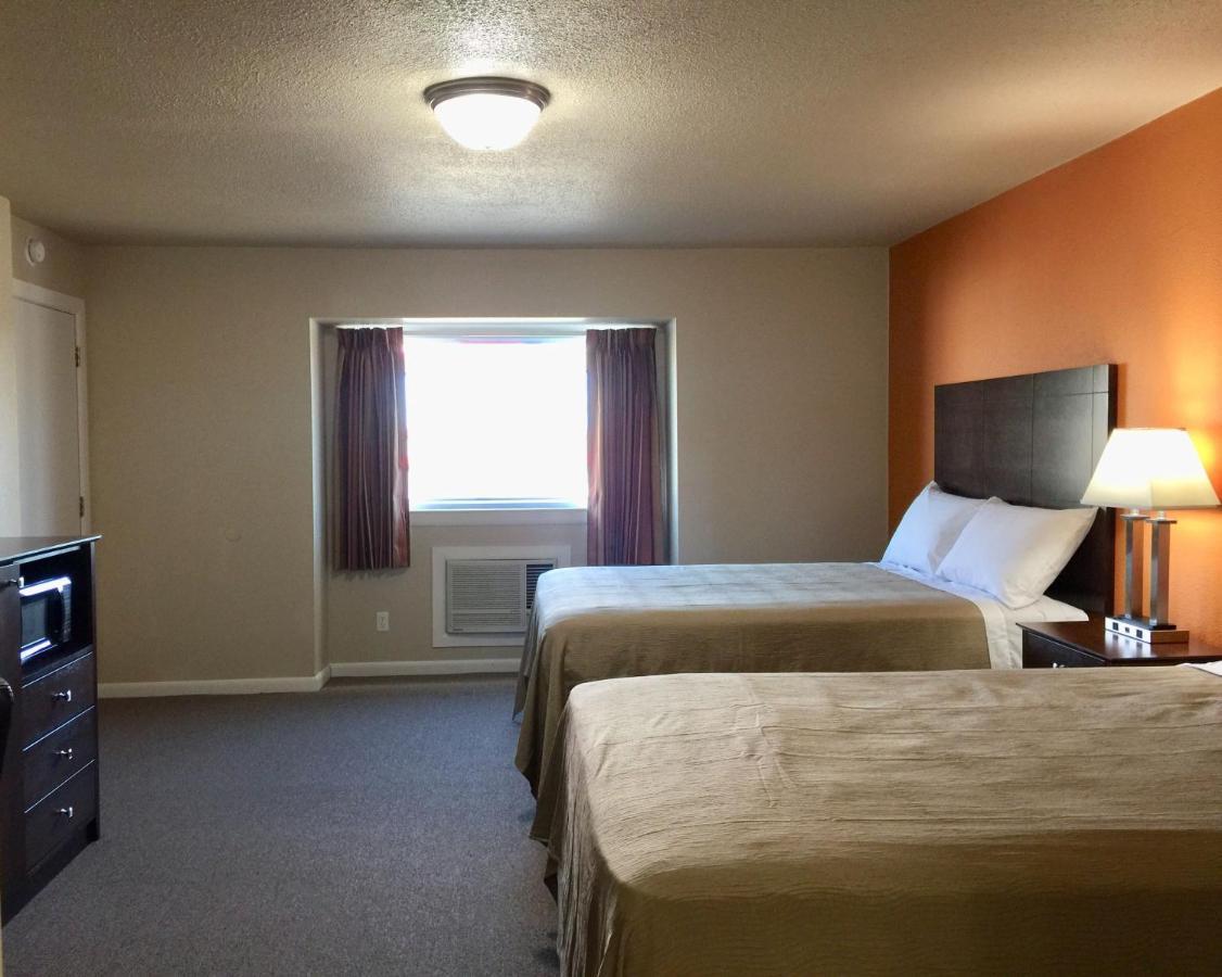 Downtown Motel Woodward Екстериор снимка